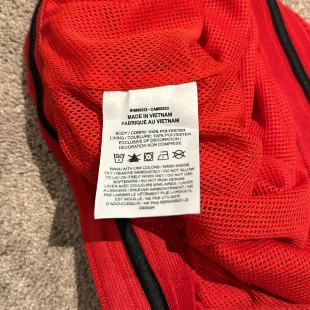 Nike Men’s athletic shorts! Size XL Red. Very good condition